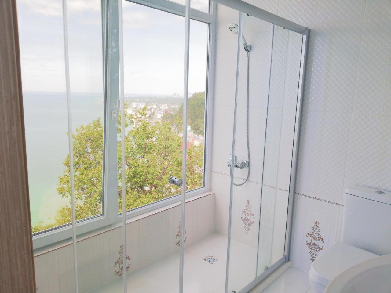 Albatross Kvariati Guest House Ngoại thất bức ảnh