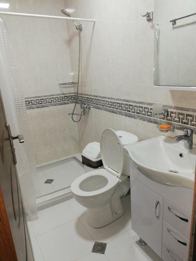 Albatross Kvariati Guest House Ngoại thất bức ảnh