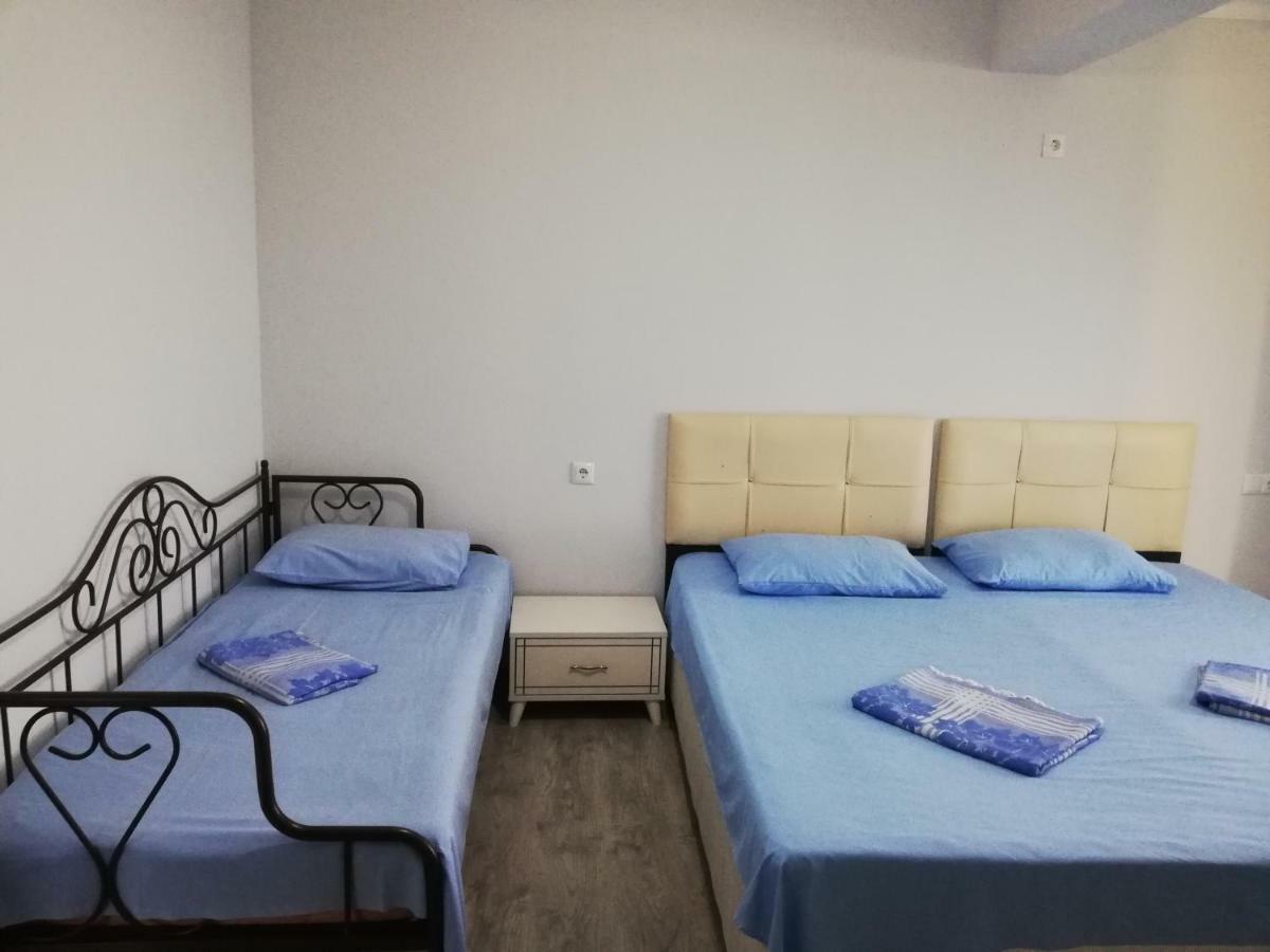 Albatross Kvariati Guest House Ngoại thất bức ảnh